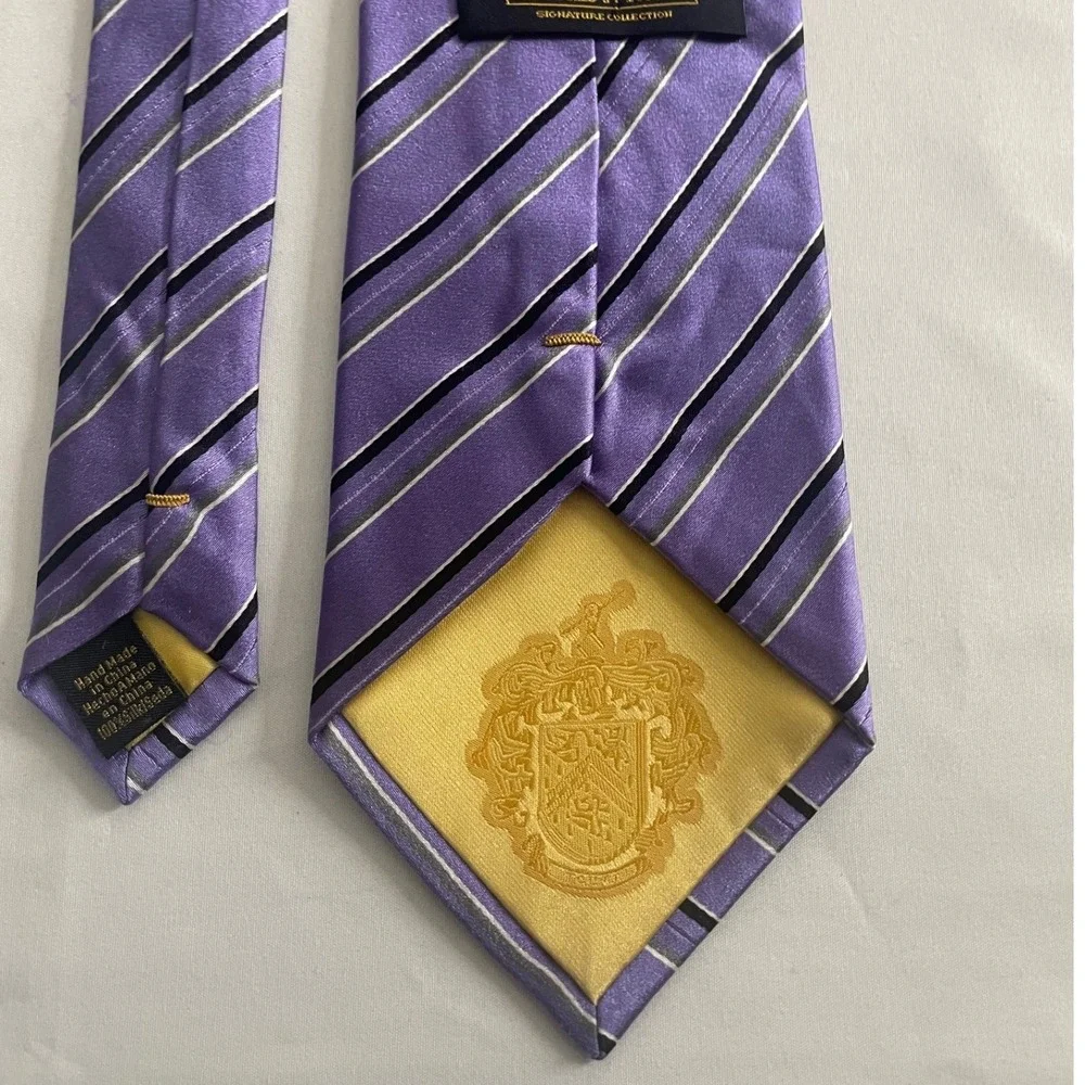 Donald J Trump Signature Collection Tie Purple Striped Silk Business Presidental